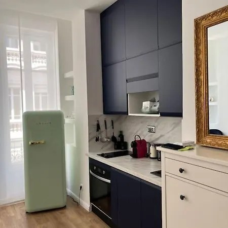 Charming 1 Bed Flat In Nice, 300m From Appartement *